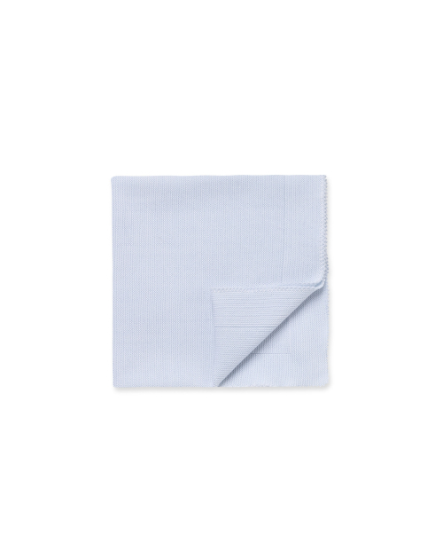 Couverture bleue ciel en laine
