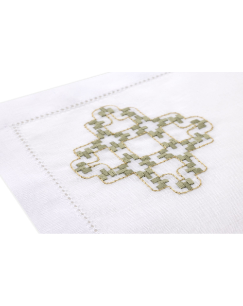 "Callisto" embroidered placemat