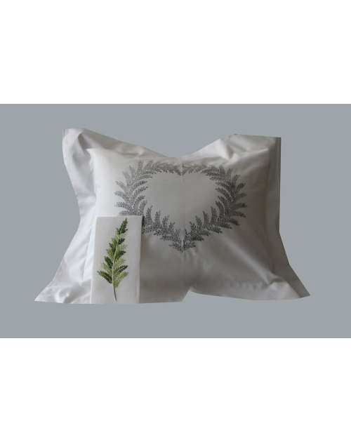 Taie de coussin à broder  "Coeur de Fougère" - Noël Paris